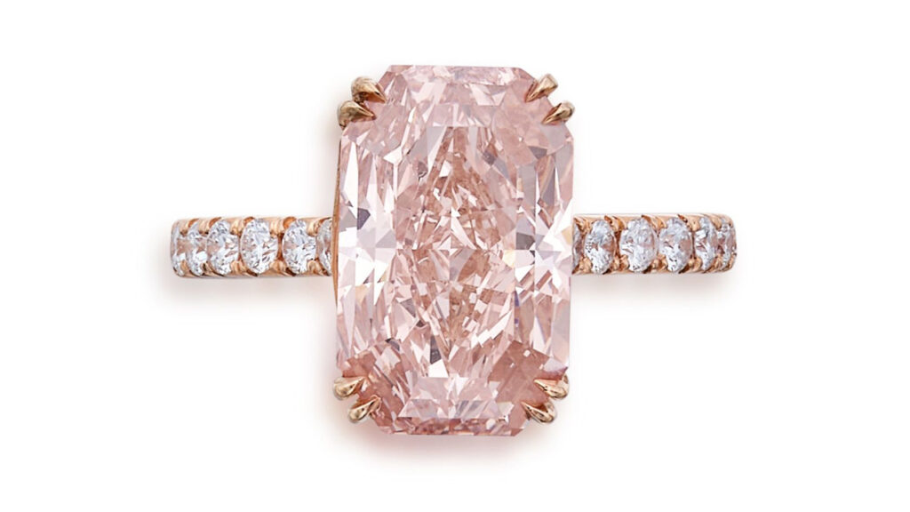 Orange-pink diamond ring from Sotheby's image
