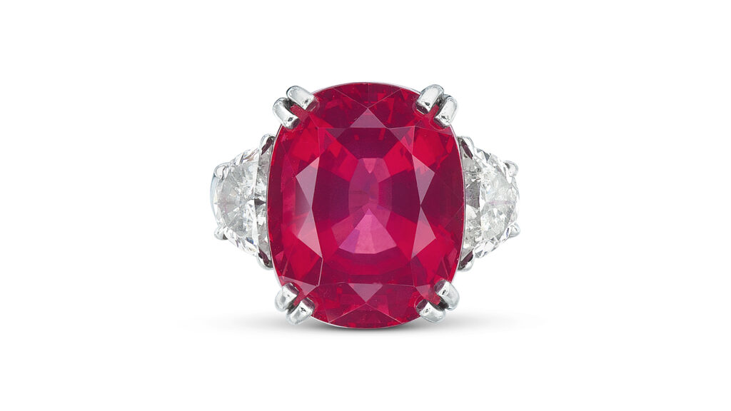 Cushion Tanzanian spinel set between half-moon-shaped diamonds at Christie's image