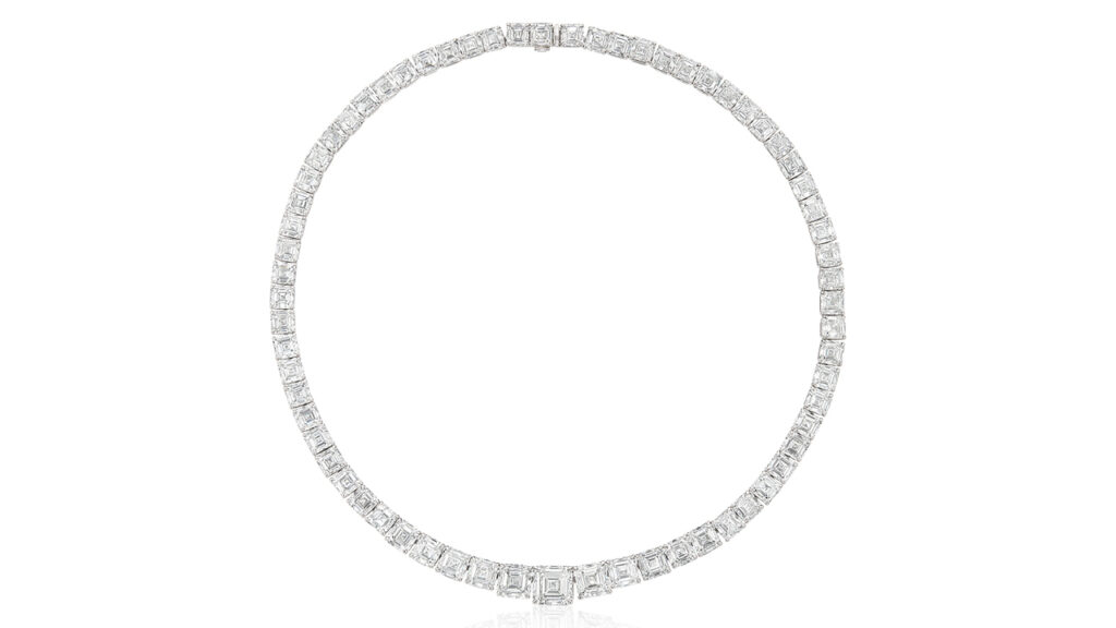 Lead diamond necklace image