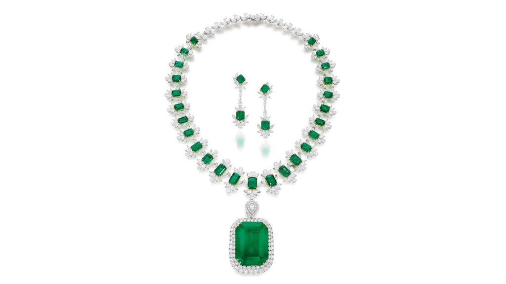 Emerald necklace of Colombian origin at Bonhams image