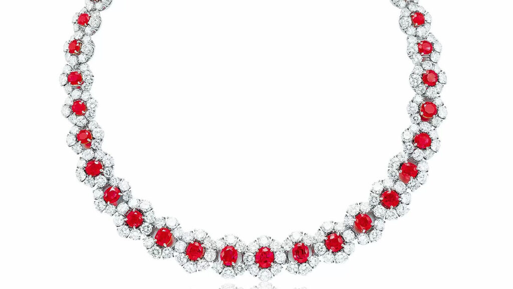 Van Cleef & Arpels necklace at Poly Auction image