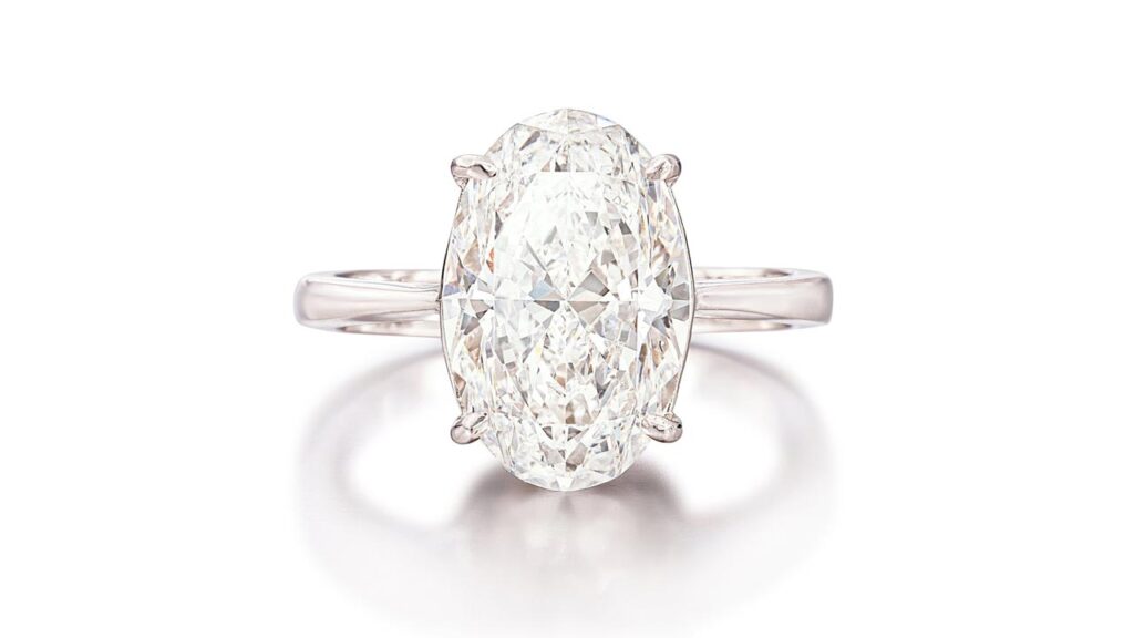 Ring sporting diamond solitaire at Sotheby's image
