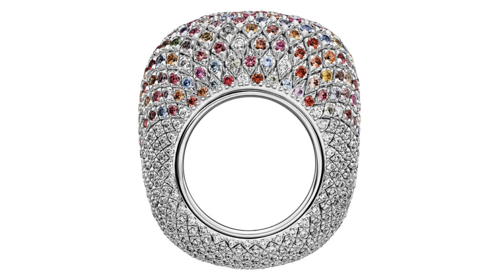 Coussin de Cartier ring in 18-karat white gold with Umba sapphires and diamonds image