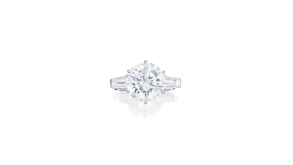 Round brilliant-cut diamond ring at Bonhams image