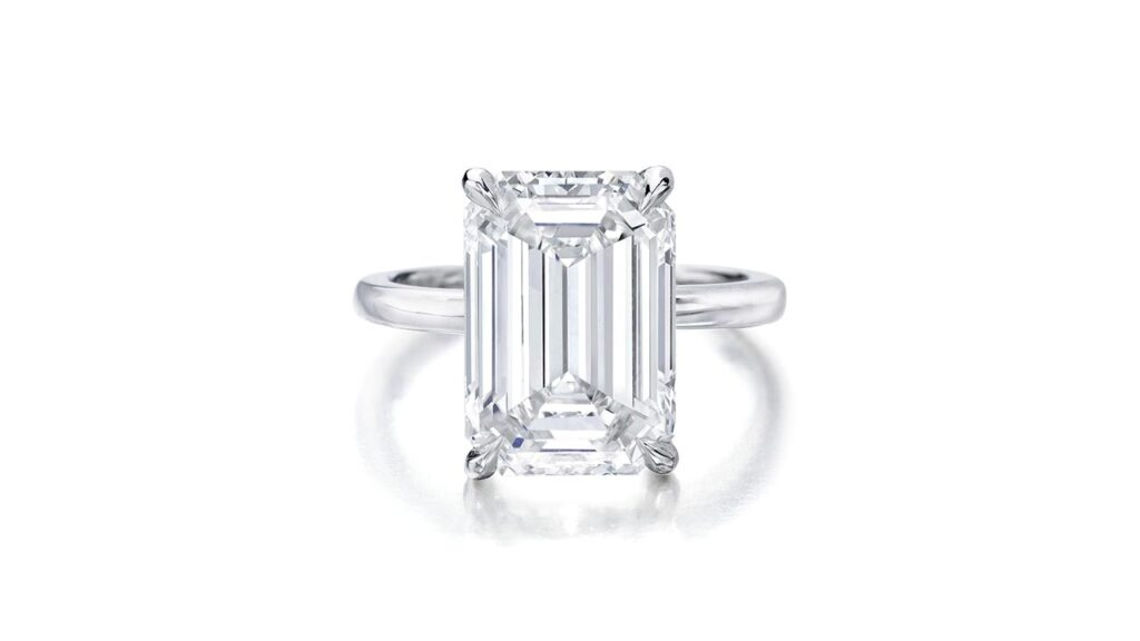Emerald-cut diamond ring at Phillips image