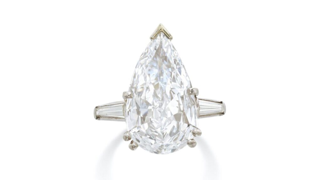 Pear-shaped diamond ring at Sotheby's image